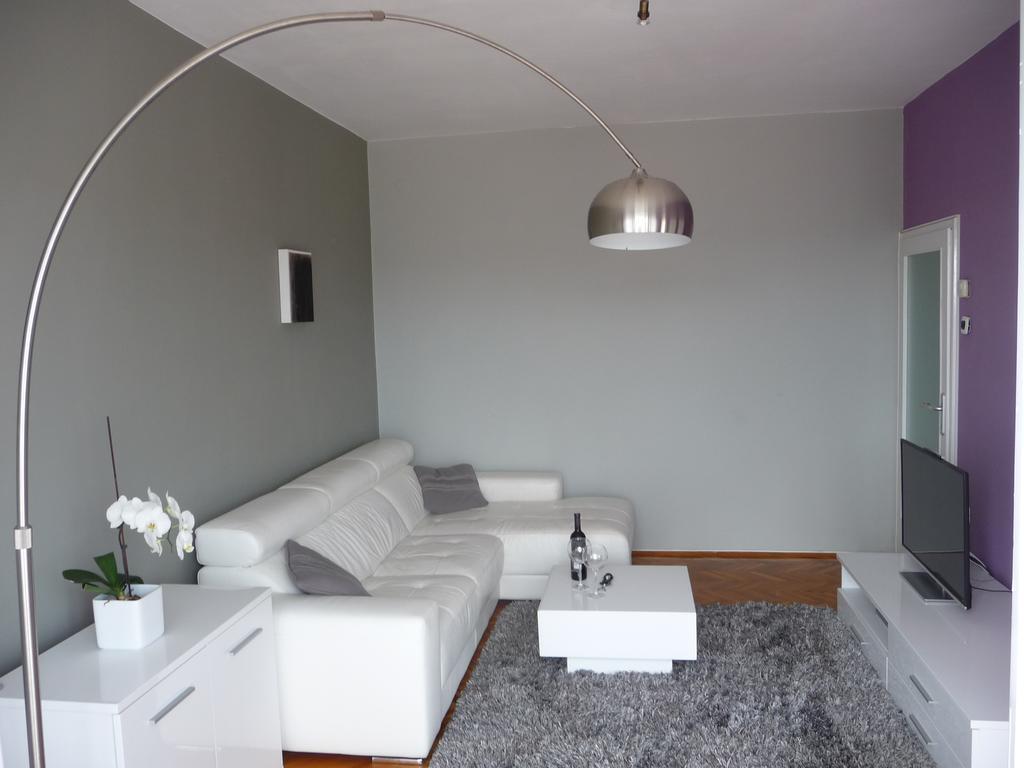 Apartments Noris プーラ エクステリア 写真